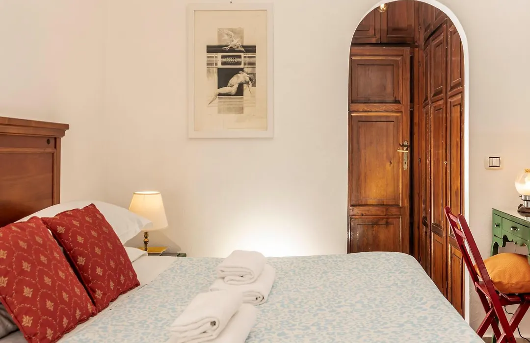 Arco In Pantheon Apartments-1
